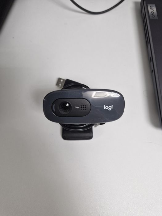 Веб-камера Logitech WebCam C270