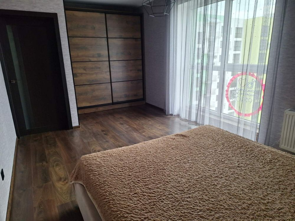 Продаж 2 кімнатної квартири , В.Чорновола , Щасливе