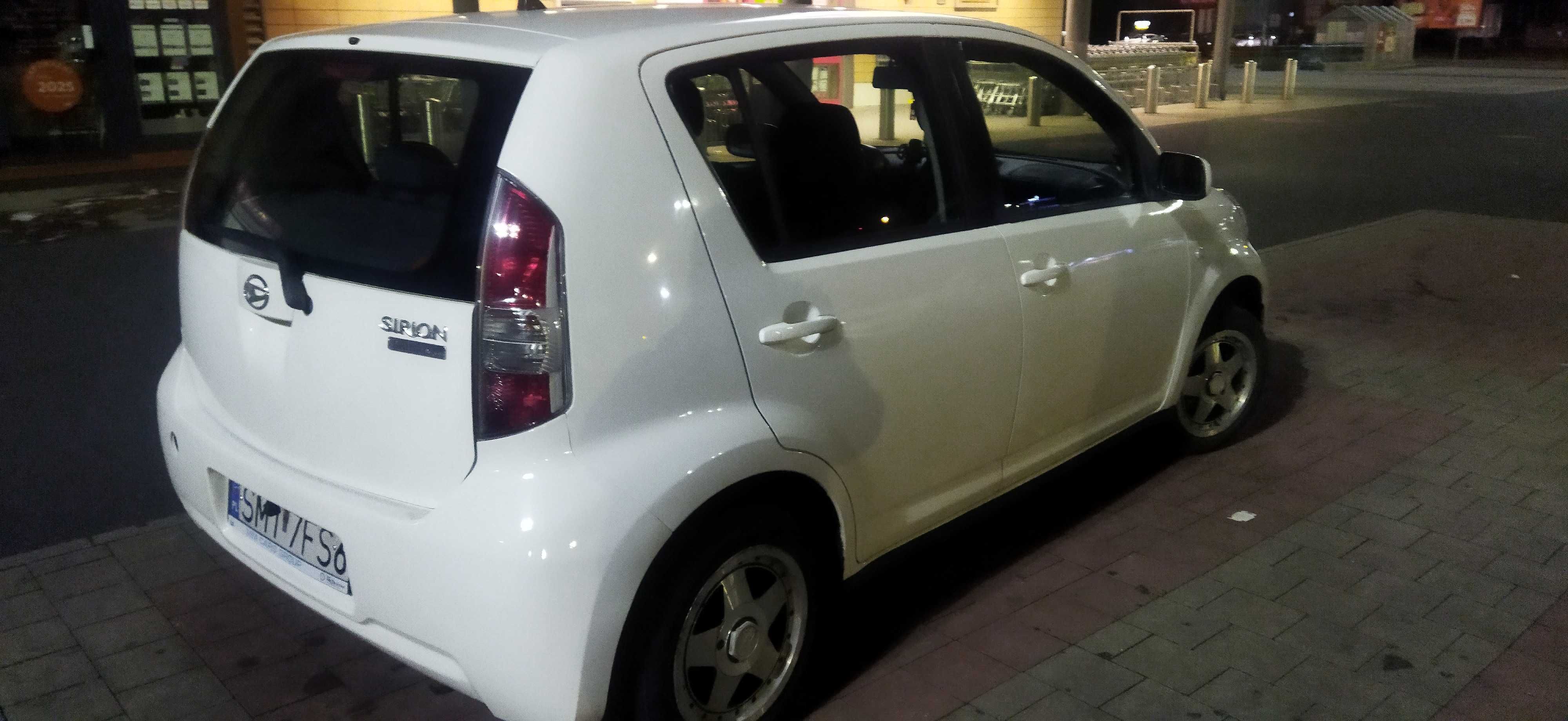 Daihatsu sirion 2008