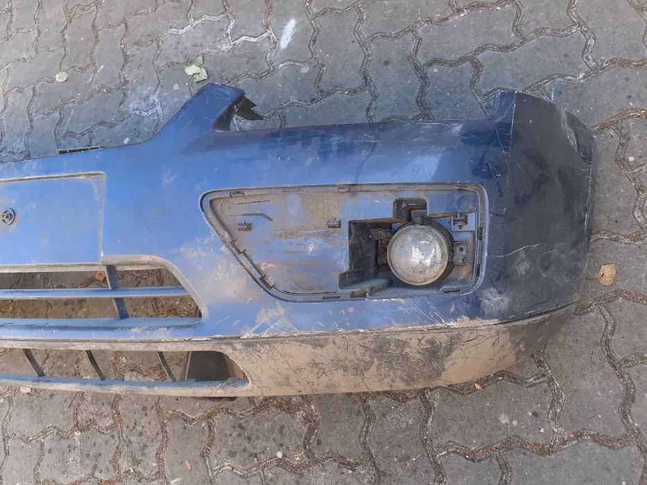 Para choques frente ford focus 2006   4m51 17k819 b