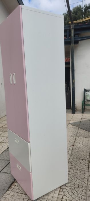 Baixa de preço! Armário STUVA ( IKEA) c prateleiras e gavetoes