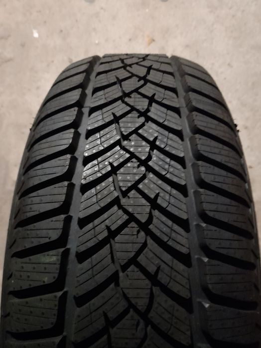 Jak nowe opony zimowe Fulda 215/60/16.