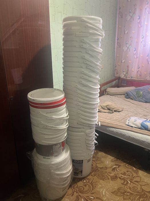 Продам ведра 25 литров