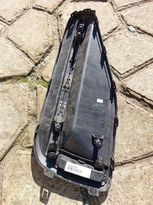 Права заглушка вставка переднього бампера KIA EV6 GT-LINE