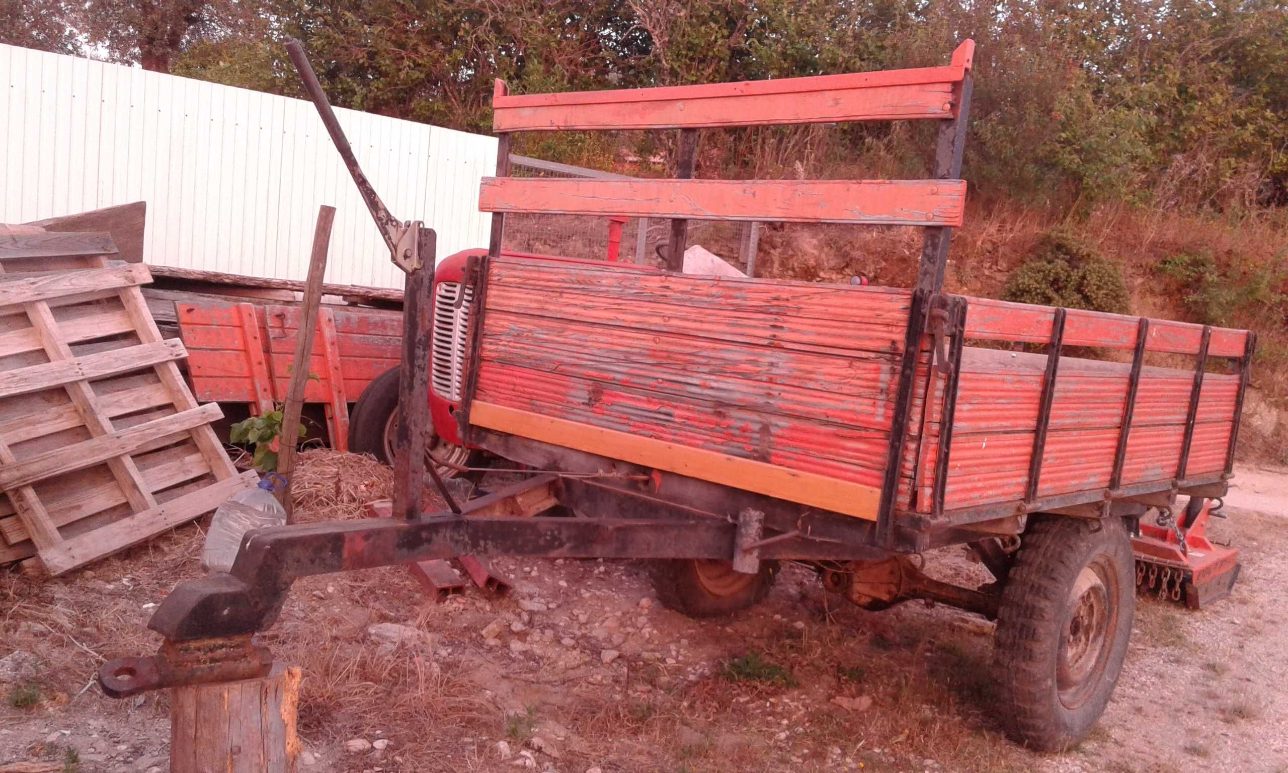 Reboque de trator 1200 Kg