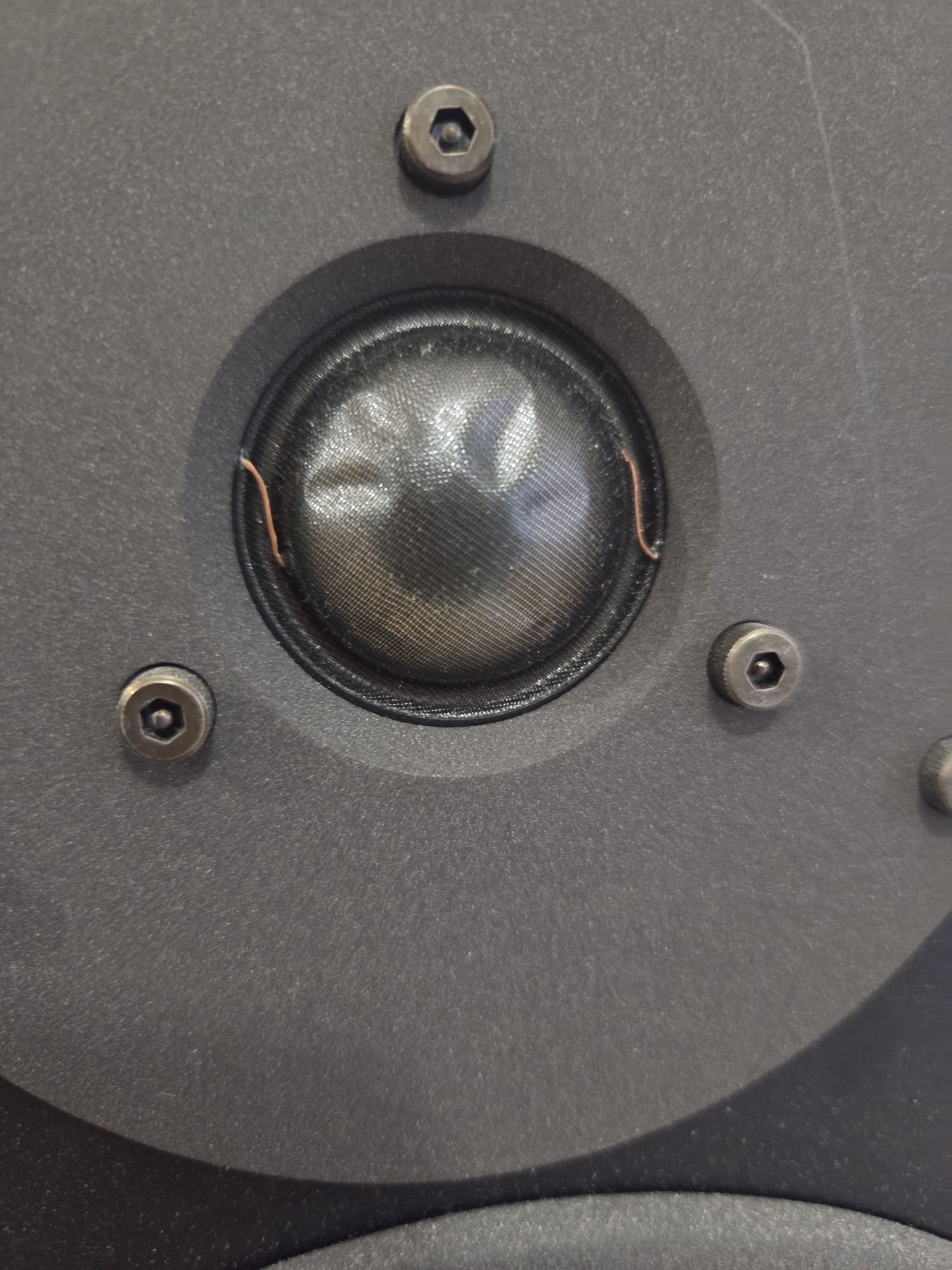 Kolumny głośniki monitory Dynaudio contour 1.3