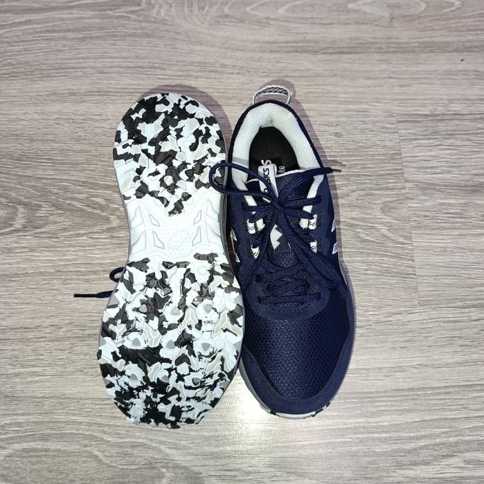 Жіночі кросівки для бігу ASICS Gel-Venture 10 1012B759-400