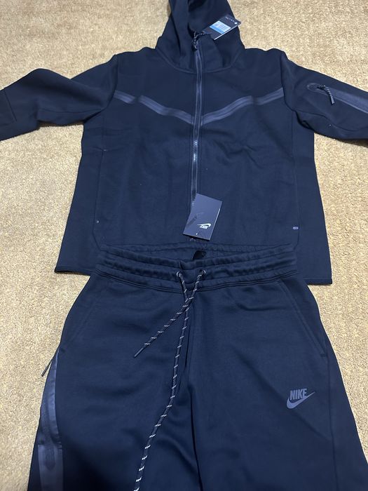 Nike tech fleece