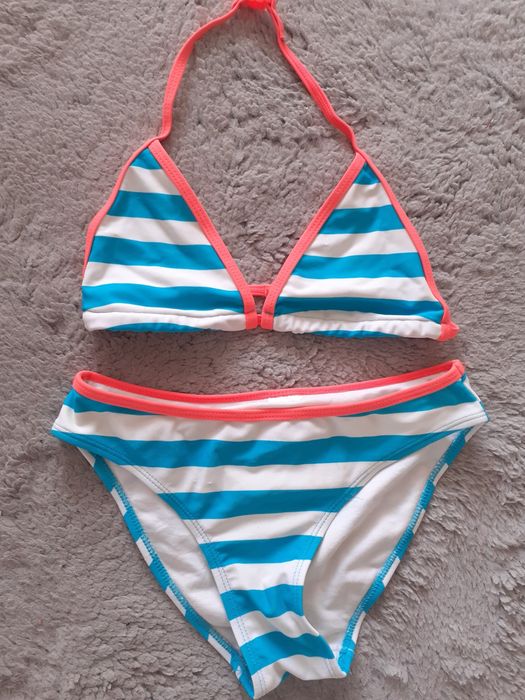 Dwuczęściowy strój kąpielowy 146/152cm