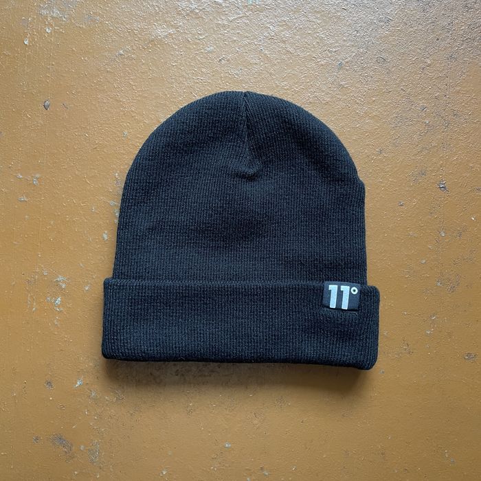 Чоловіча шапка Starter Eleven