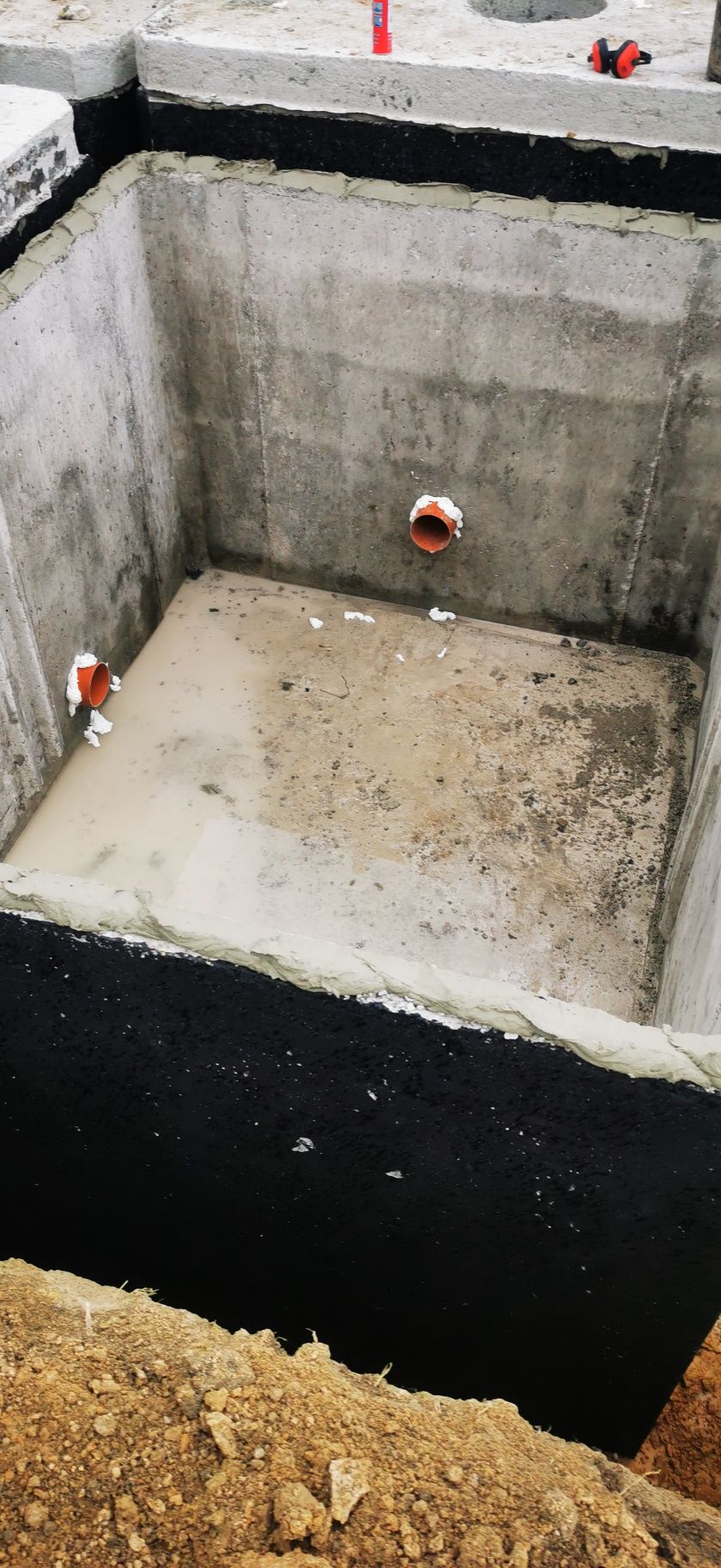 Zbiornik betonowy 6m3 na szambo wode deszczówkę ścieki gnojówkę