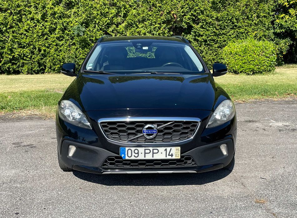 Volvo V40 Cross Country (VOR) – 2015 | Excelente estado!