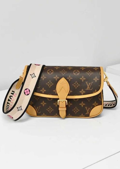 Louis Vuitton Diane Pm Torby damskie Torebki Torby na ramię