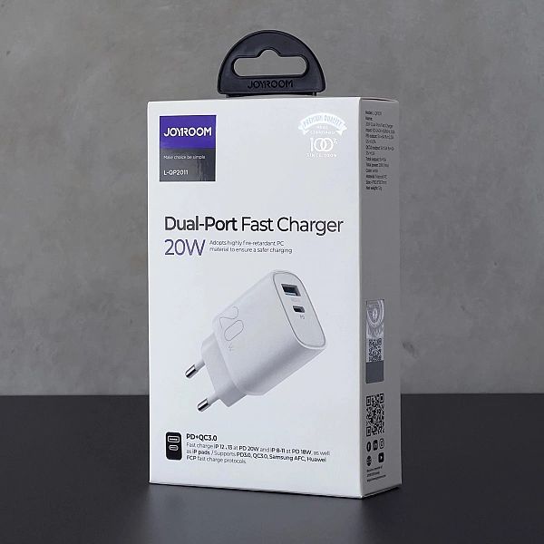 Joyroom szybka ładowarka sieciowa Usb-a Qc3.0 / Usb-c Pd 20w biała (l-