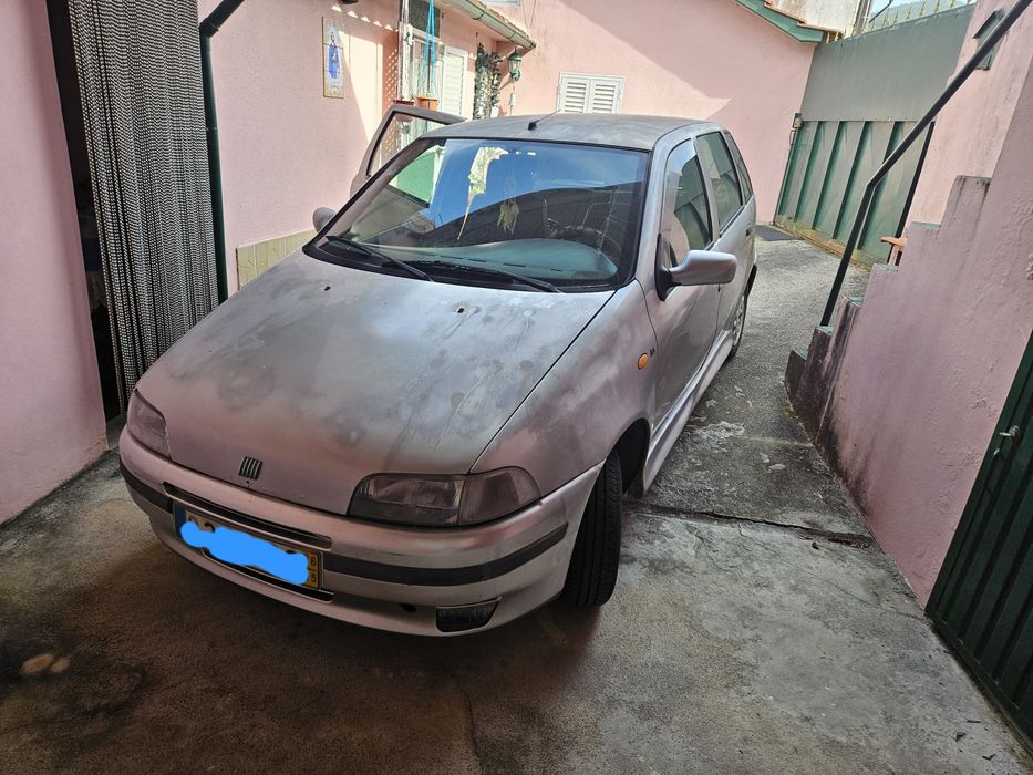 Fiat Punto SX clássico