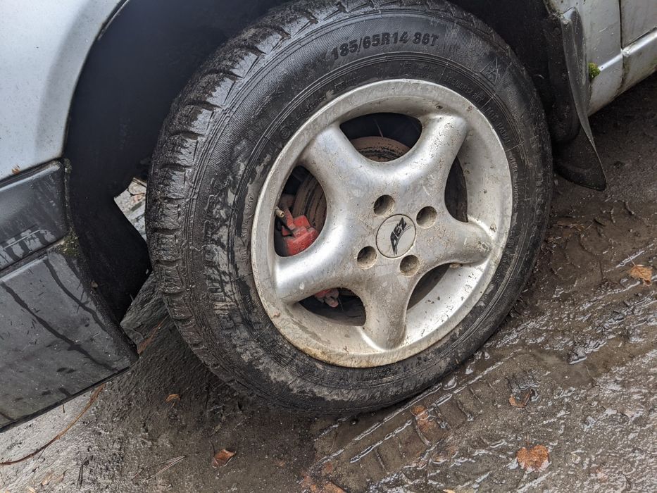 Титани р14 4 на100 з зимовою гумою