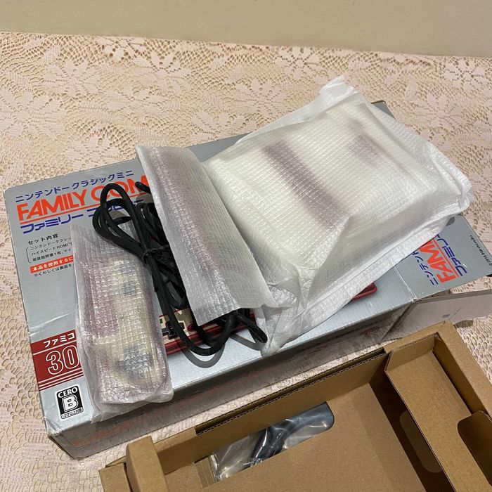 Nintendo Famicom Classic Mini