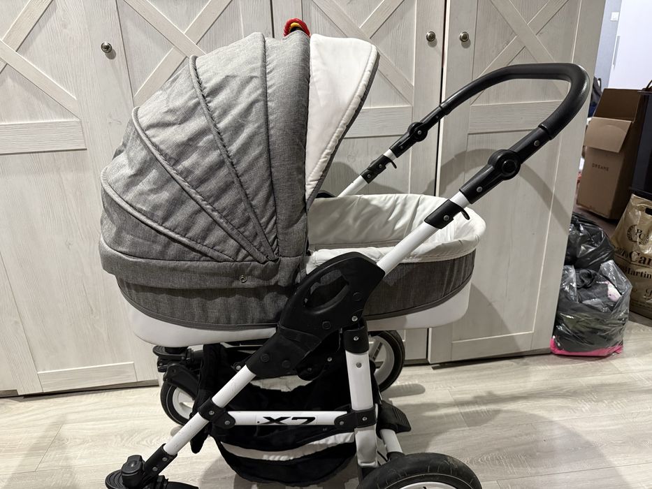 Продам коляску 3 в 1 Польща