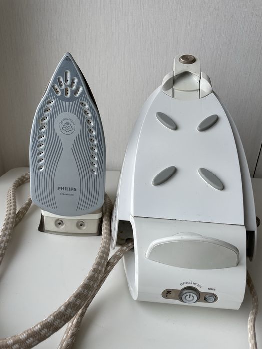 Праска парова. Парорегонатор PHILIPS PerfectCare Silense