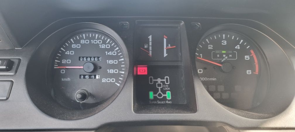 Mitsubishi Pajero 2.8 turbo (59000klm)