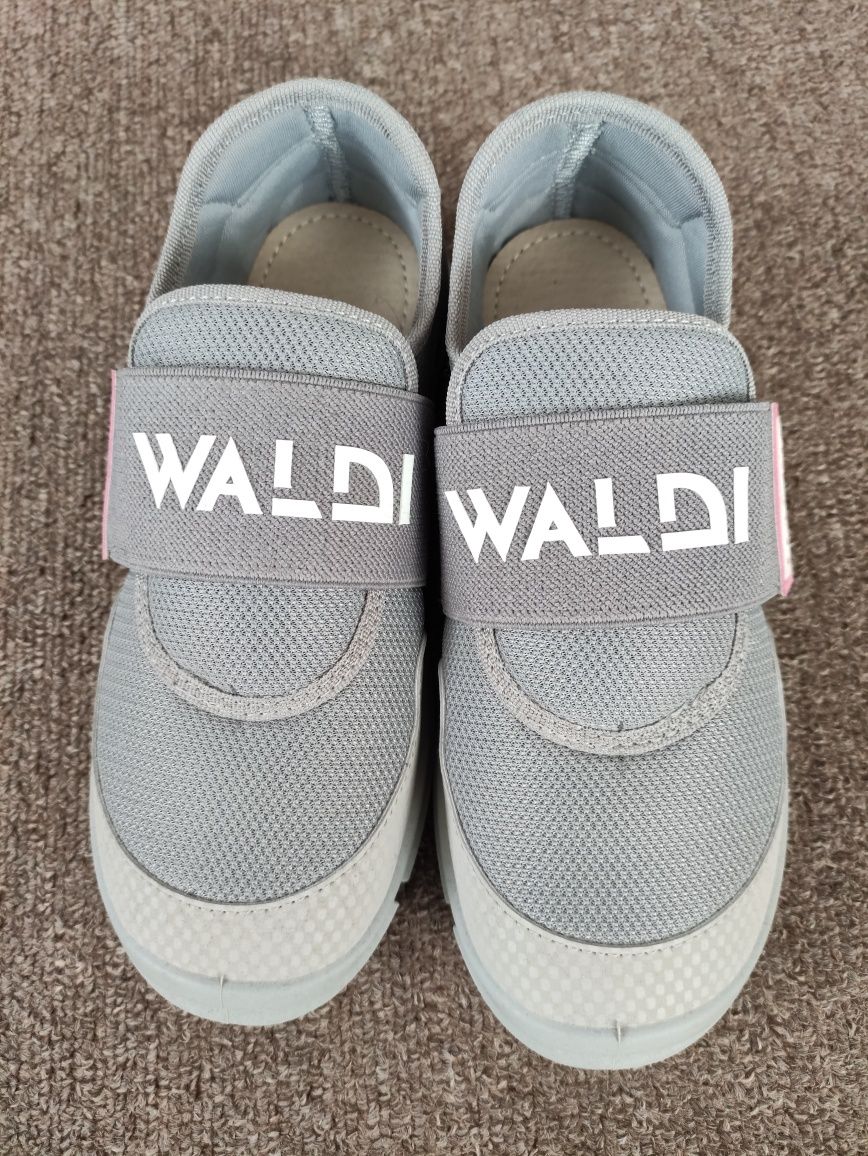 Взуття дитяче унісекс Waldi