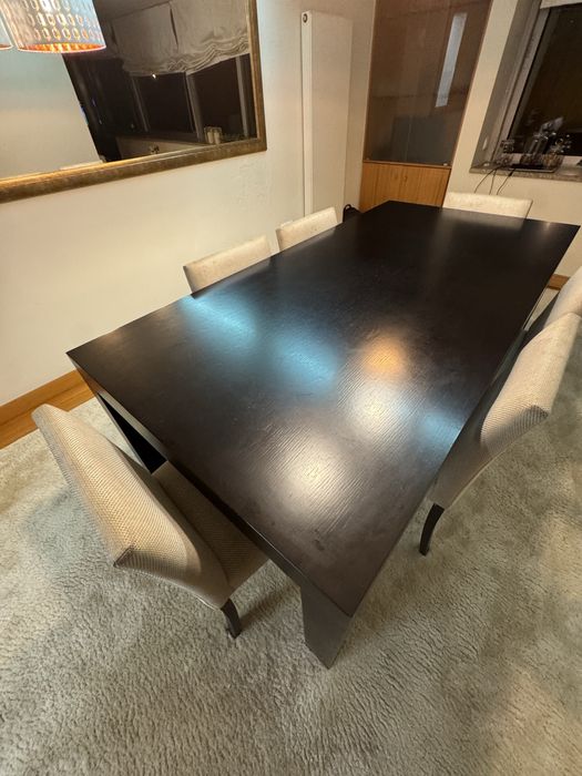 Mesa madeira wengué + cadeiras