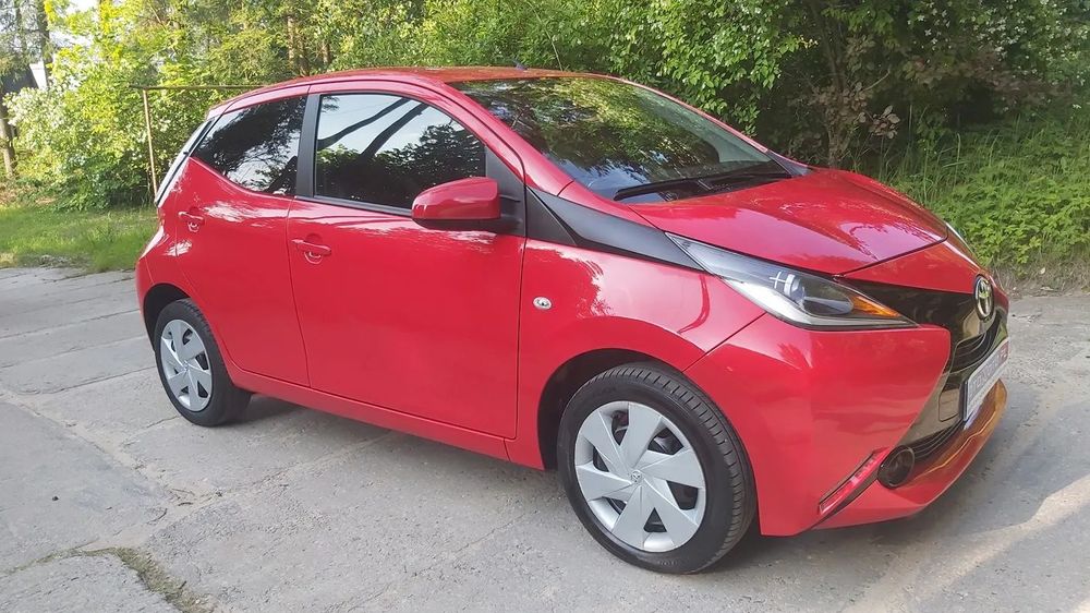 Toyota Aygo Mały Przebieg Klimatyzacja Bardzo Czysty i Zadbany POLECAM