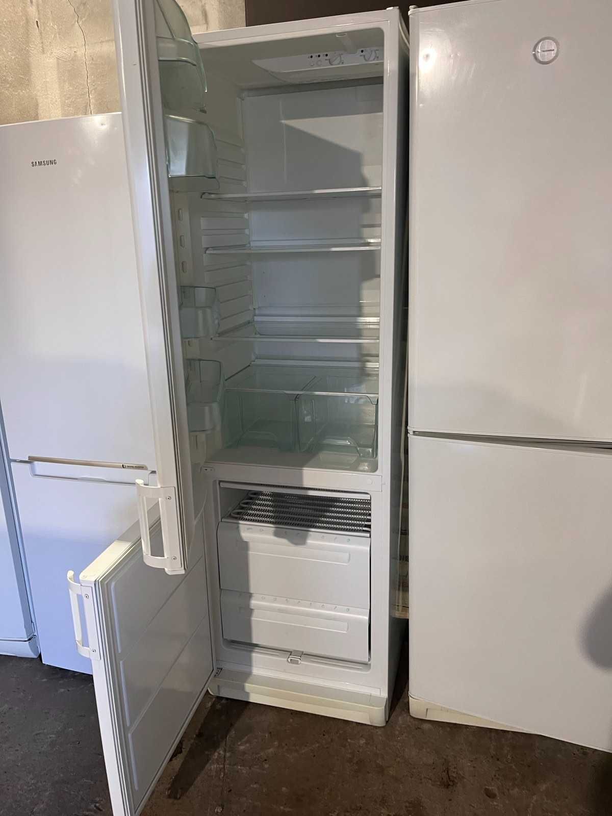 Холодильник з морозильною камерою Electrolux Siemens Bosch Samsung б у