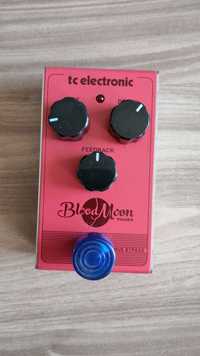 TC Electronic Blood Moon - efekt gitarowy (phaser)