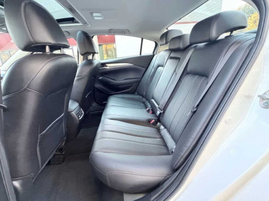 Mazda MAZDA6      2018