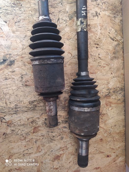 Полуось піввісь Mercedes ML W163 2.7 3.2 4.0 (ЛІВА ПЕРЕДНЯ ЗАДНЯ).