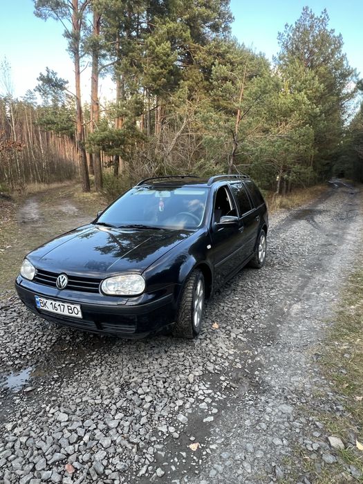 Фолцваген гольф  продаю
