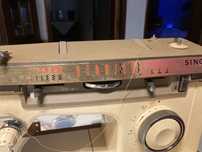 Maquina de costura singer 7186