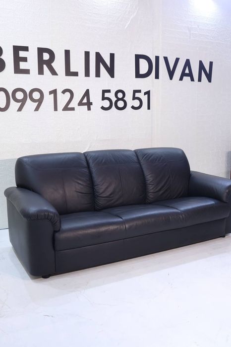 Шкіряний тримісний  диван чорний,   Німеччина
