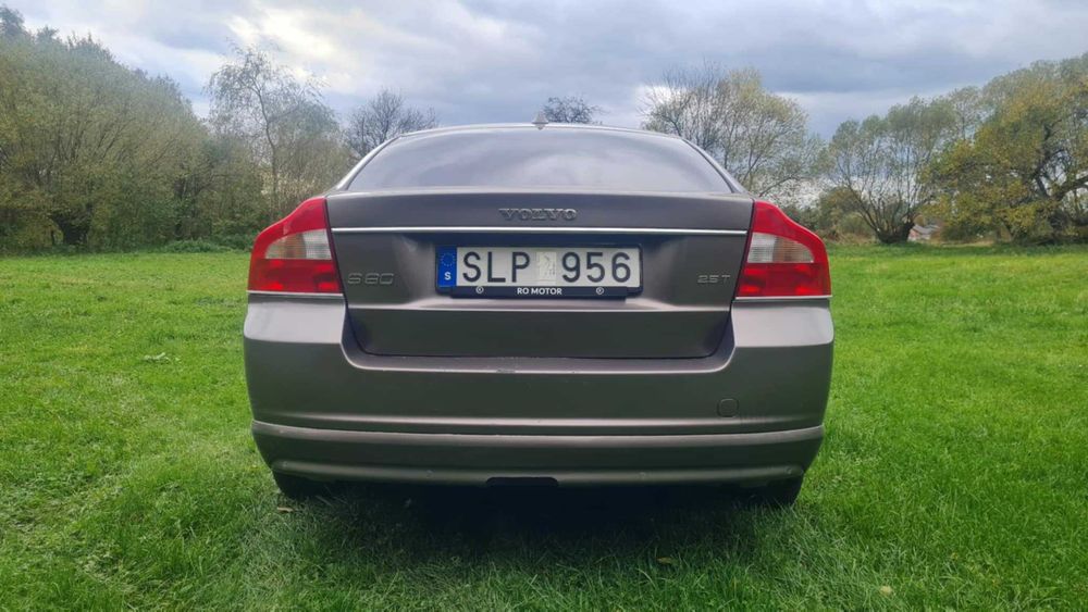 Volvo S80 2.5T 200km !
