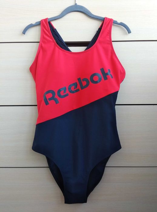 38-40р. Cплошной купальник для плавания бассейна reebok rita