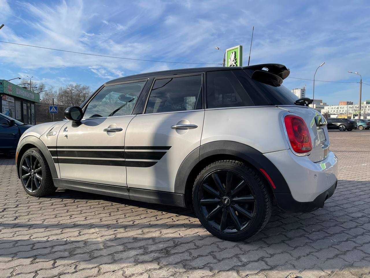 Mini Cooper F55 Hatch 2016 1.5 Turbo Київ