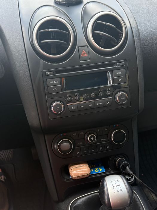 Nissan Qashqai 1,6 benzyna 2012 rok