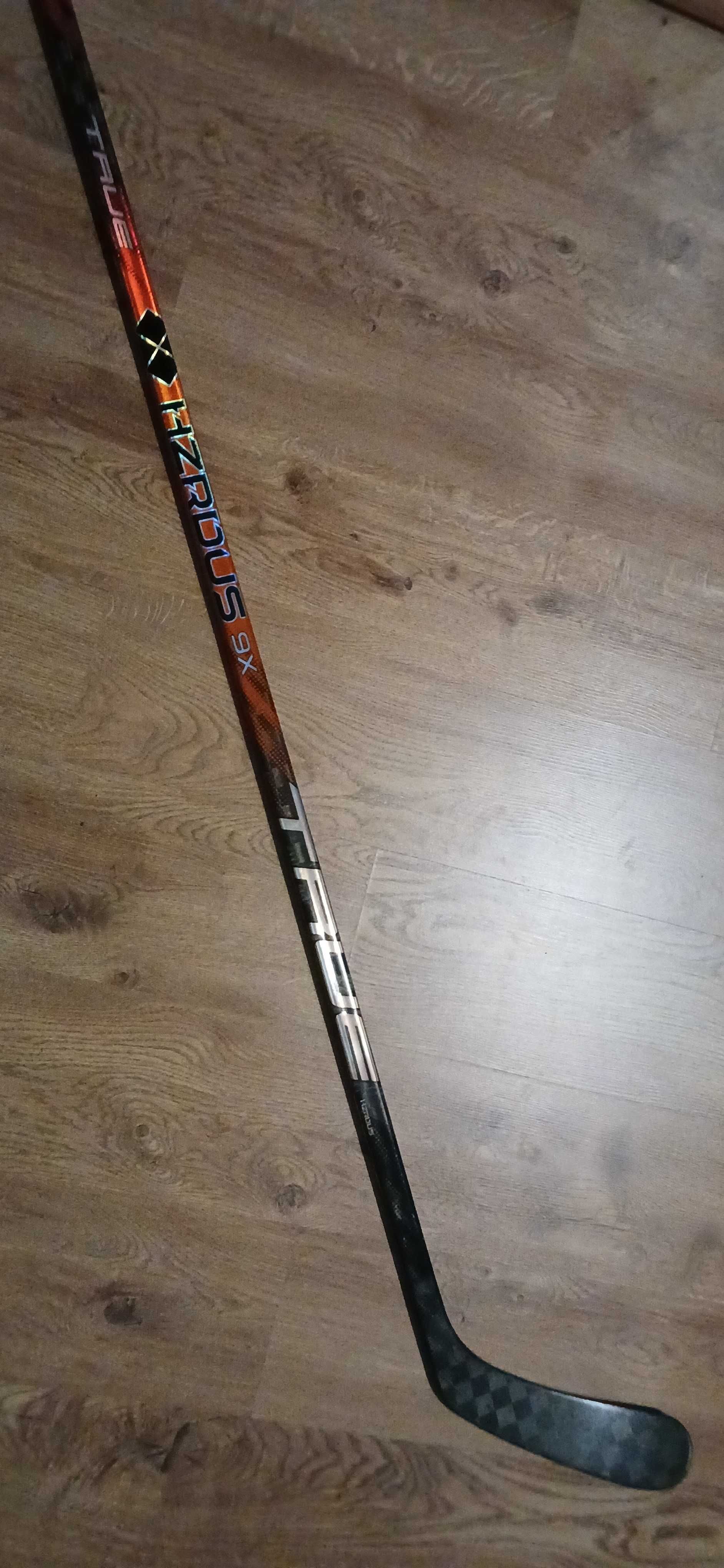 Хокейні ключки CCM BAUER Sherwood TRUE Warrior