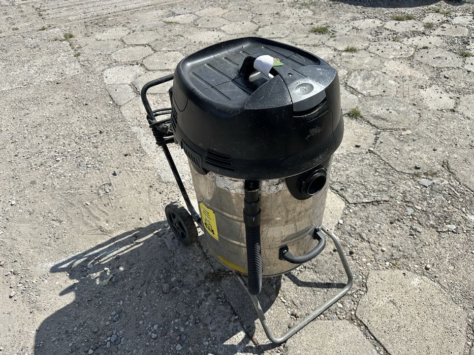 Odkurzacz Przemysłowy Karcher nt 72/2