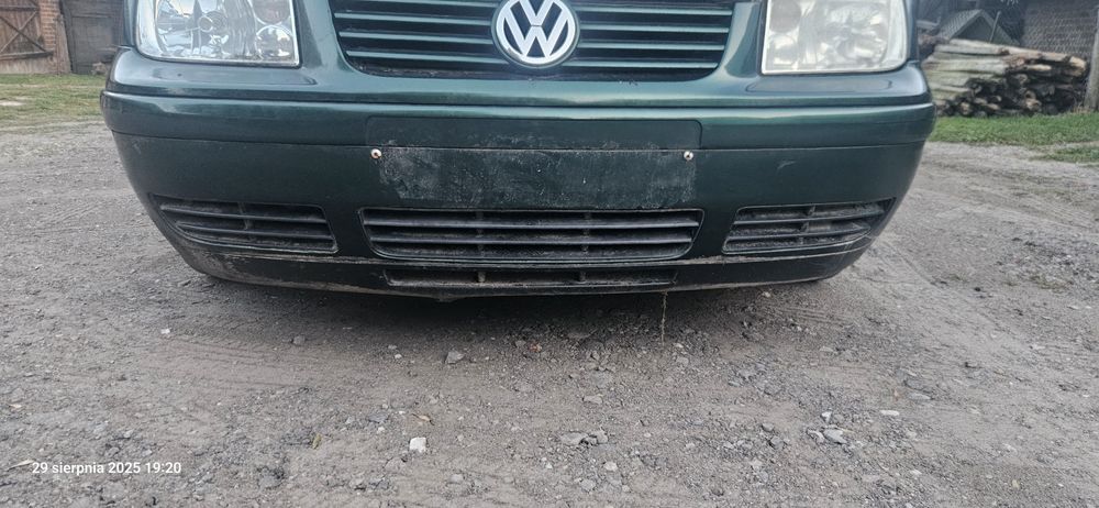Zderzak przód kpl vw bora LC6M