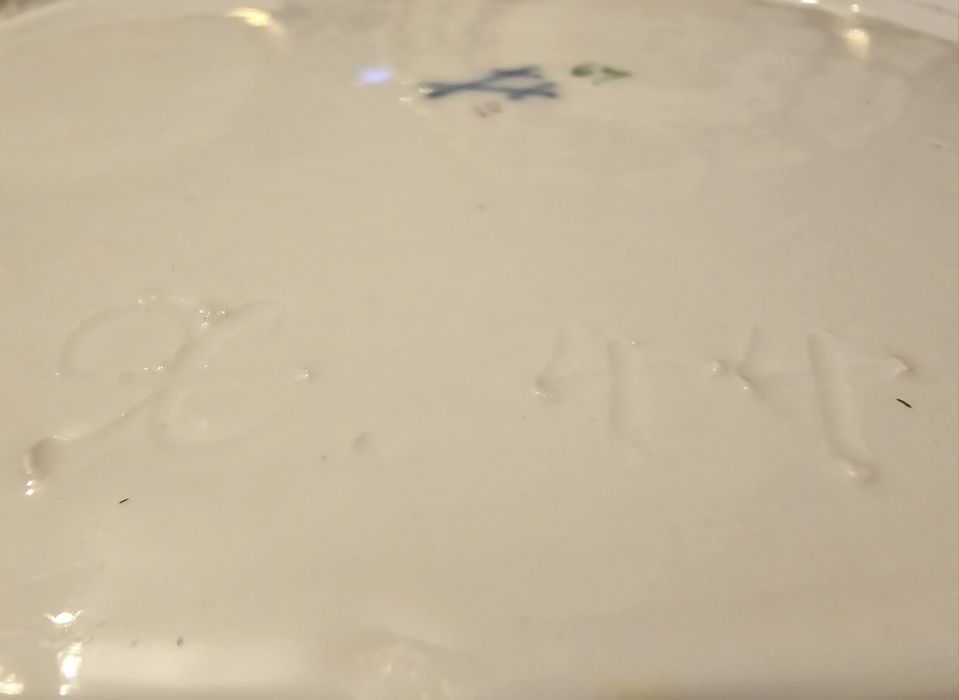 Patera w formie kosza Miśnia/Meissen około 175 lat