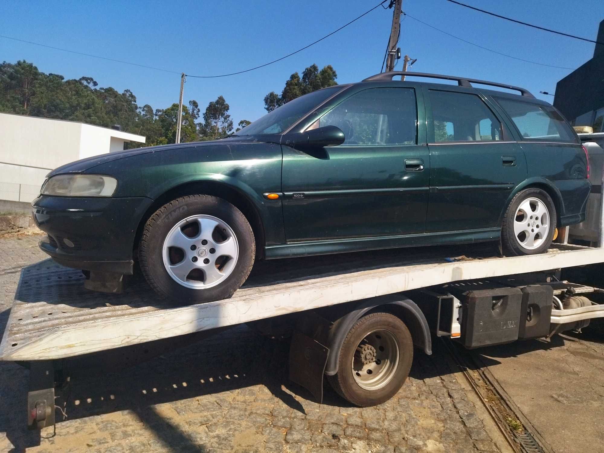 Opel Vectra 2.0 DTI 16V  | Para peças