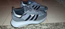 Tênis Adidas Cinza e Preto