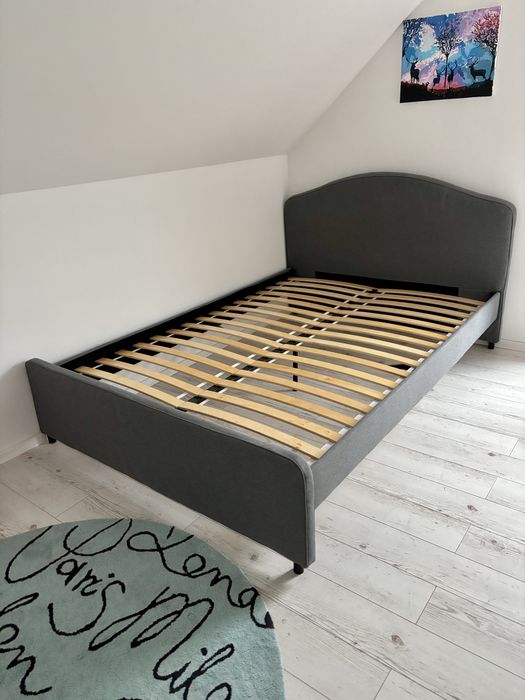 Łóżko tapicerowane  140x200