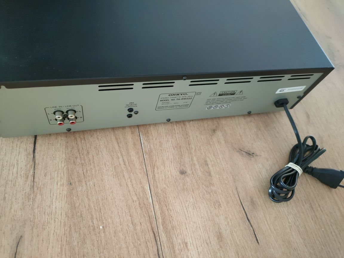 Magnetofon dwukasetowy Onkyo TA RW222