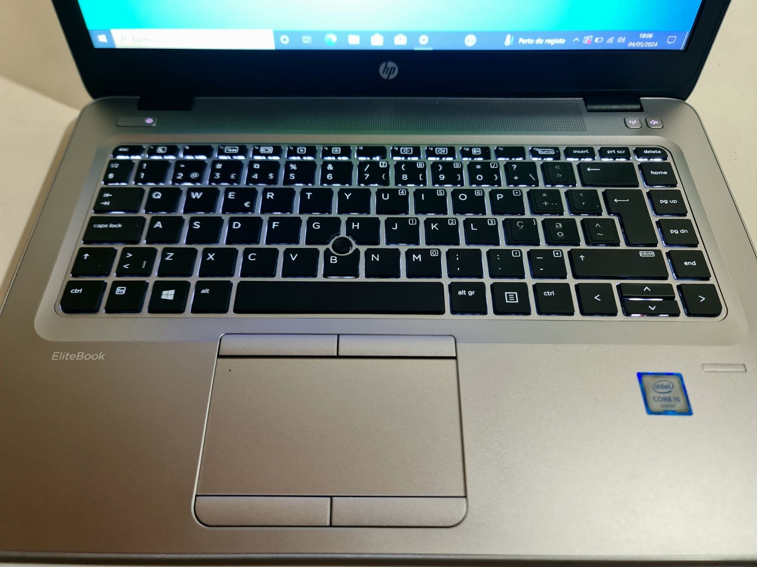 HP Elitebook 840 G3 i5/ 256GB SSD/ 8GB RAM como novo