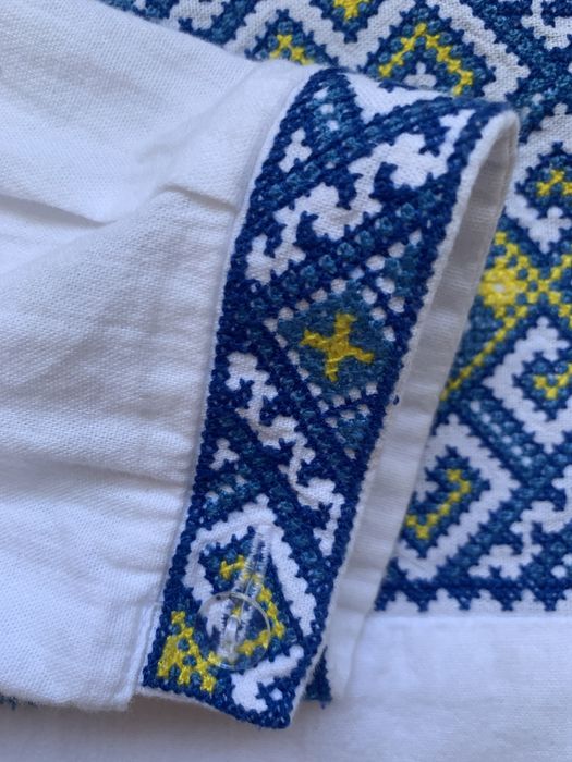 Вишиванка з довгим рукавом