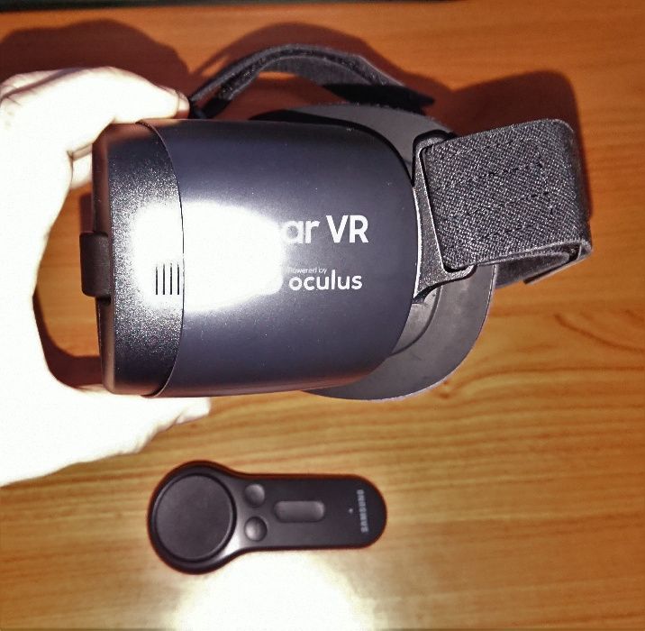 Oculos Samsung Gear VR + Comando