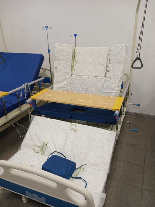 Кровать для лежачих больных медицинская механическая